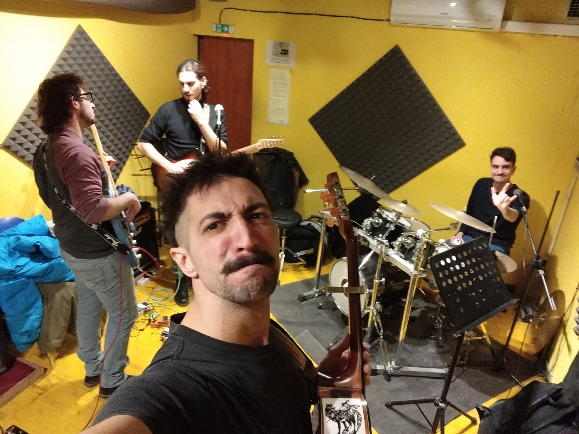 Prove Avarello